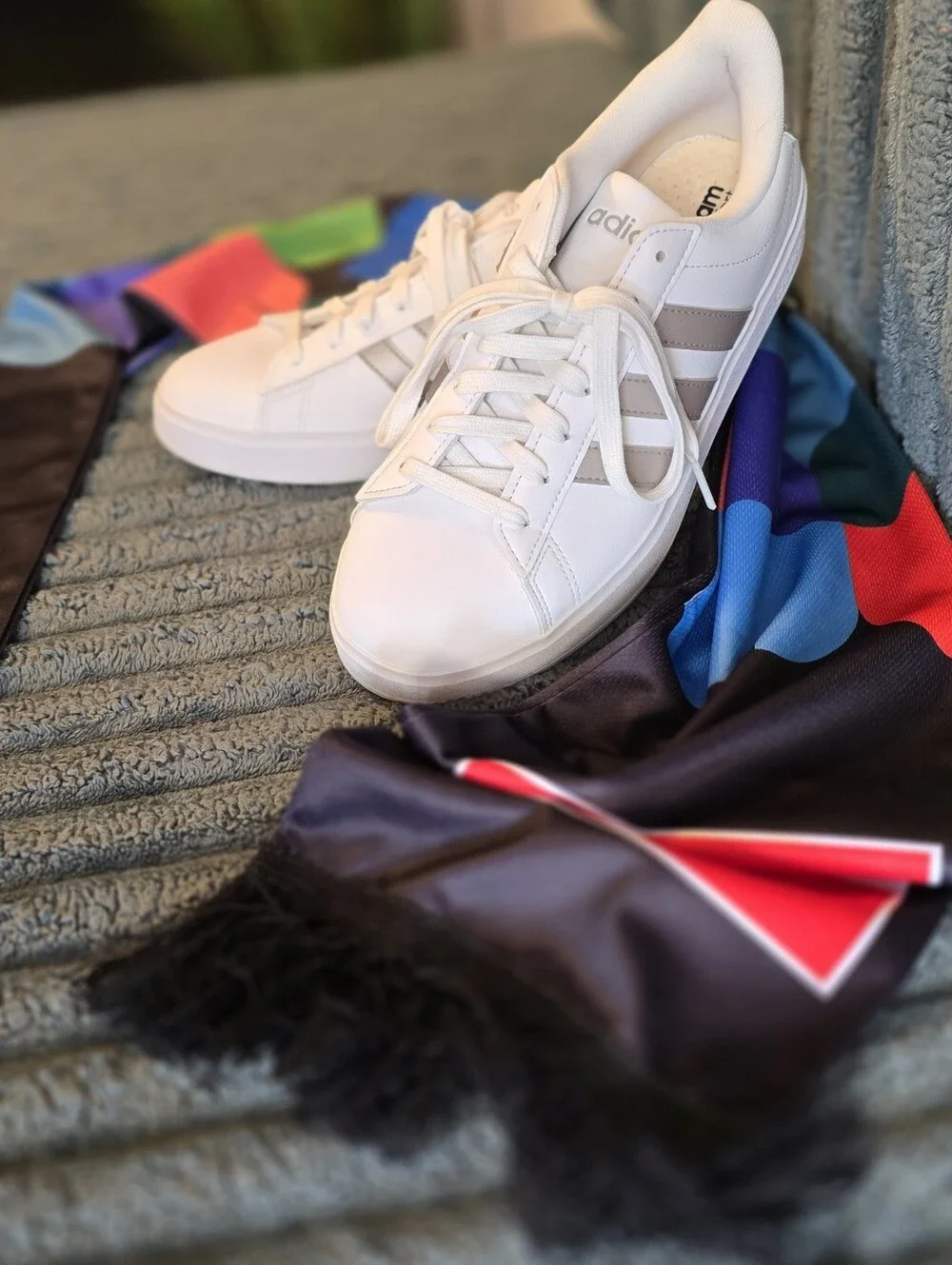 adidas low top